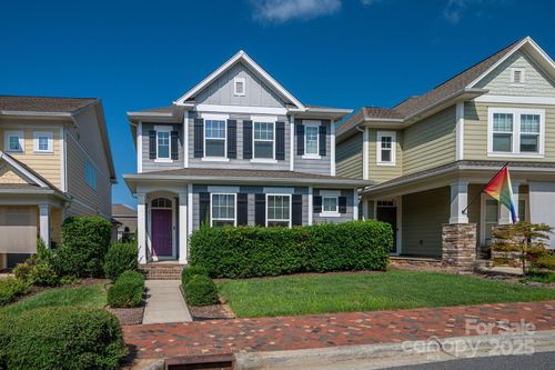 2313 Blueberry St, Belmont, NC, 28012-3798 | Card Image