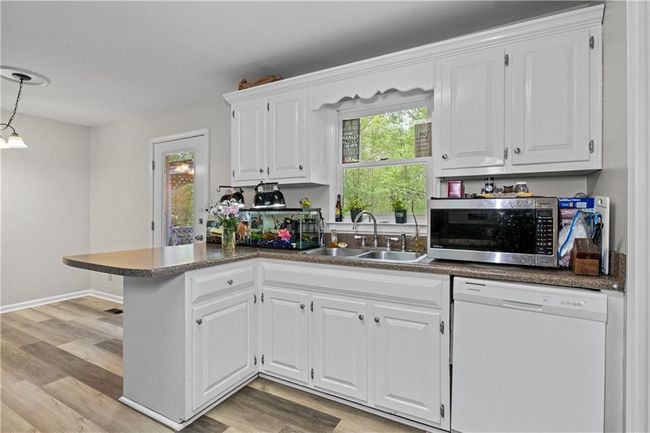 6041 Cobb St, House other with 3 bedrooms, 2 bathrooms and 4 parking in Lula GA | Image 15