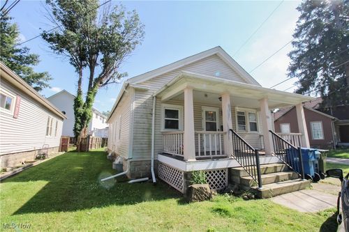 874 Cleveland Avenue, Amherst, OH, 44001 | Card Image