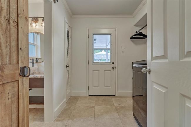 6102 Darby Way, House other with 5 bedrooms, 3 bathrooms and 2 parking in Spring TX | Image 17