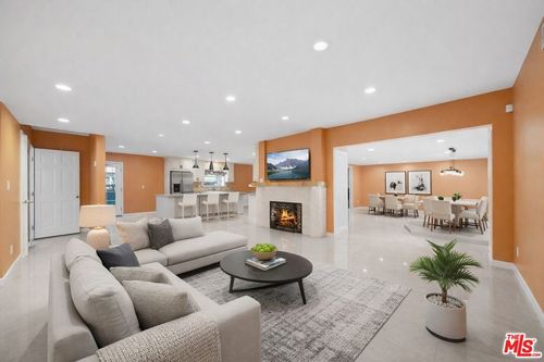 16900 Mayall St, North Hills, CA, 91343-1513 | Card Image