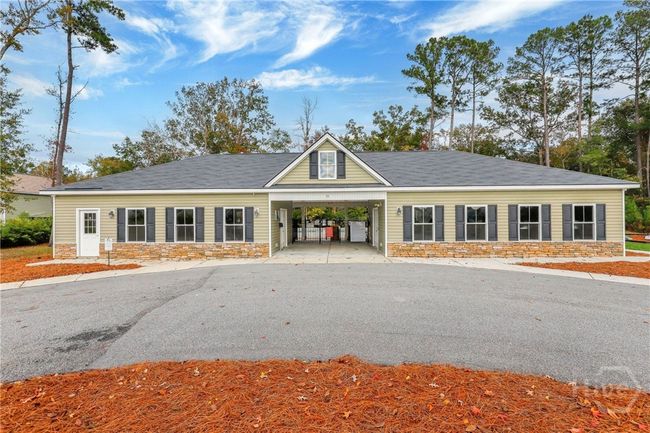 Grass has been digitally enhanced for the purposes of marketing. Grass/yard may appear different at the time of showing. | Image 44