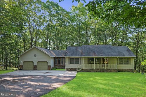 6 Sorrel Ct, Terra Alta, WV, 26764-3055 | Card Image