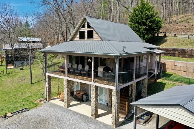 3550 Old River Ln, House other with 2 bedrooms, 2 bathrooms and 558 parking in Independence VA | Image 35