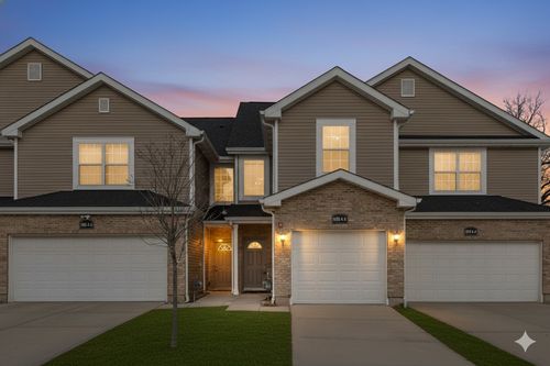 a3-600 Pleasant Ln, Lombard, IL, 60148-1439 | Card Image