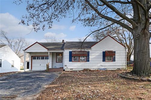 4408 S Lane St, Olathe, KS, 66061-4730 | Card Image