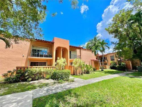 apt-l3-7120 Fairway Dr, Miami Lakes, FL, 33014-6923 | Card Image