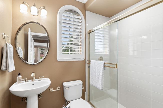5036 Spanish Bay Circle, House other with 4 bedrooms, 3 bathrooms and null parking in Stockton CA | Image 41