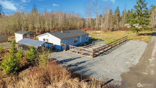 33116 84th Ave E, Eatonville, WA, 98328-8601 | Card Image