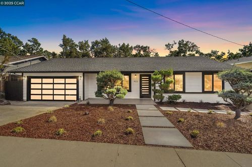 423 Del Sol Ave, Pleasanton, CA, 94566-7109 | Card Image