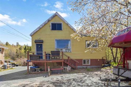 23 Military Rd, House with 2 bedrooms, 1 bathrooms and 2 parking in Halifax NS | Card Image