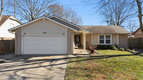 1501 Narcissus Ave, Broken Arrow, OK, 74012-4930 | Card Image