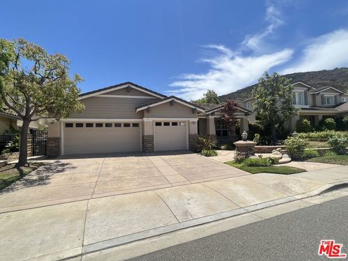 4566 Via Del Rancho, Newbury Park, CA, 91320-6745 | Card Image