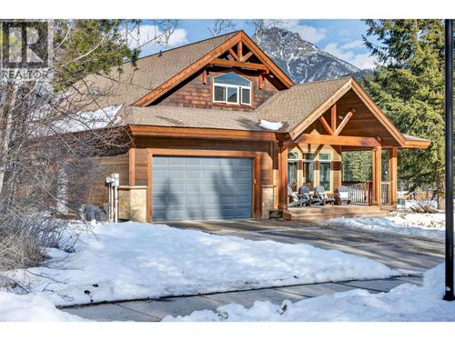 1500 Quartz Cres, Golden, BC, V0A1H3 | Card Image