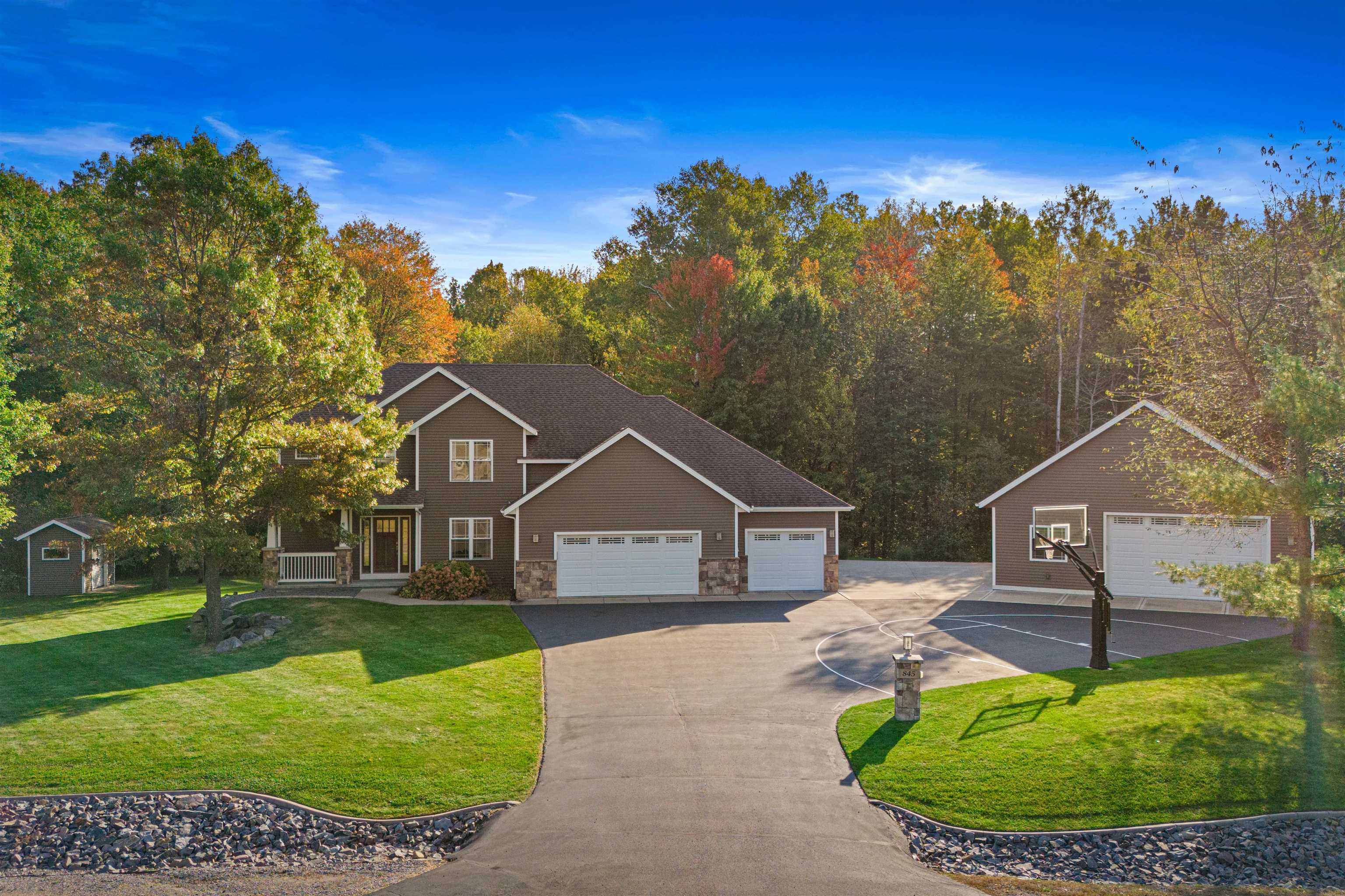 Pinedale Ln, Kronenwetter, WI 54455