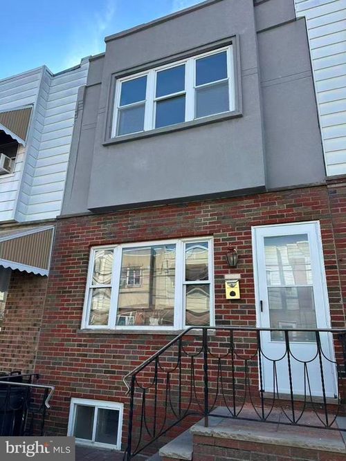 2634 S 10th St, PHILADELPHIA, PA, 19148-4404 | Card Image