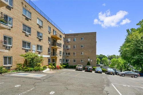 3g-2035 Central Park, Yonkers, NY, 10710 | Card Image
