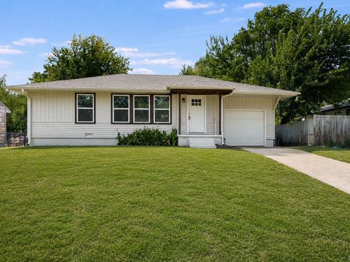 1584 N Knoxville Ave, Tulsa, OK, 74115-4950 | Card Image
