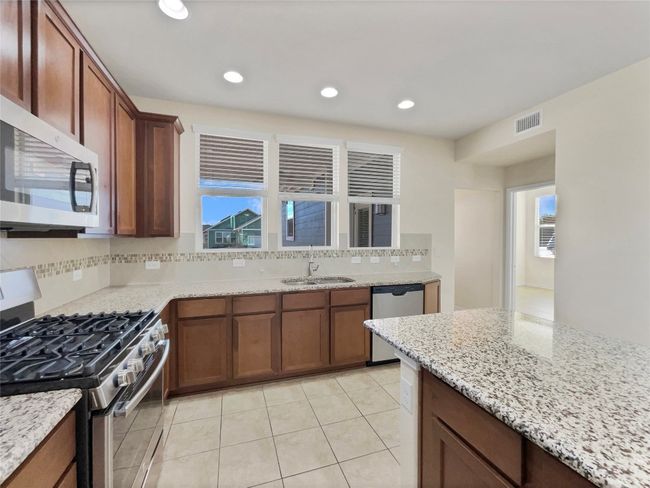 1276 Nevarez, House other with 3 bedrooms, 2 bathrooms and 2 parking in Kyle TX | Image 17