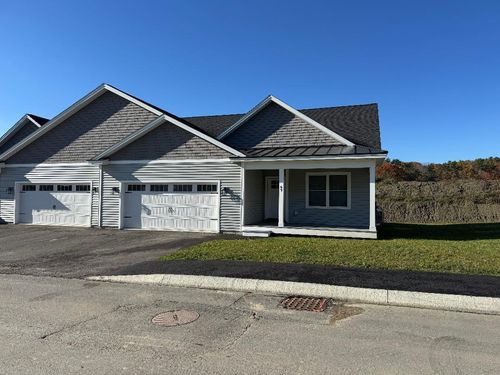 90-69 Brooks Edge Farm Road, Westbrook, ME, 04092 | Card Image