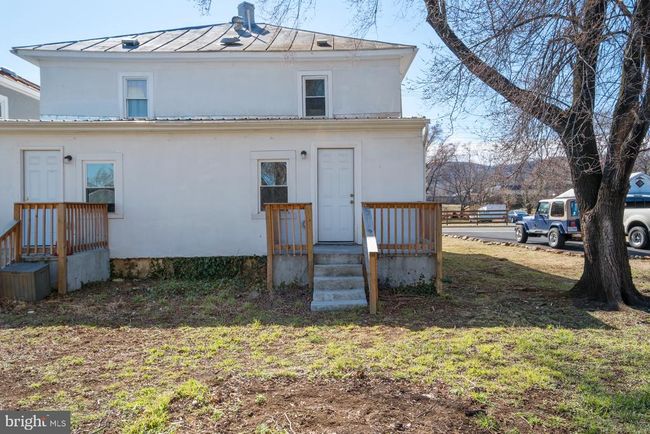 510 Short St, Home with 2 bedrooms, 2 bathrooms and null parking in FRONT ROYAL VA | Image 16