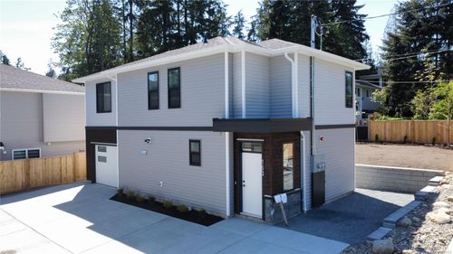 163 Alberta Rd, Nanaimo, BC, V9X1A1 | Card Image