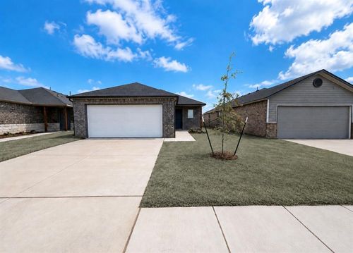 12845 Torretta Way, Yukon, OK, 73099-3879 | Card Image
