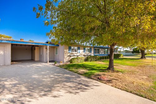 10908 W Peoria Ave, Sun City, AZ, 85351-4058 | Card Image