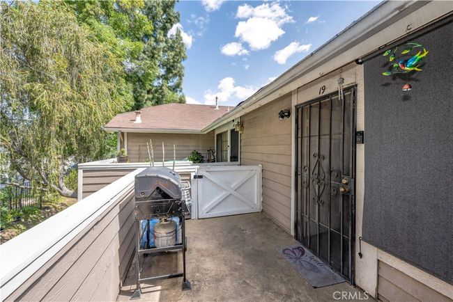 UNIT-19 - 11350 Foothill Blvd, Condo with 2 bedrooms, 2 bathrooms and 2 parking in Sylmar CA | Image 11