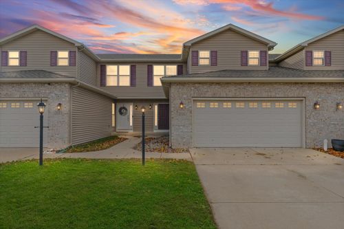 2521 Pembrook Pt, Champaign, IL, 61821-6949 | Card Image