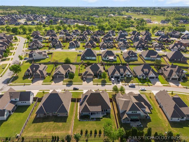 508 N 84 Th St, House other with 4 bedrooms, 4 bathrooms and null parking in Broken Arrow OK | Image 4