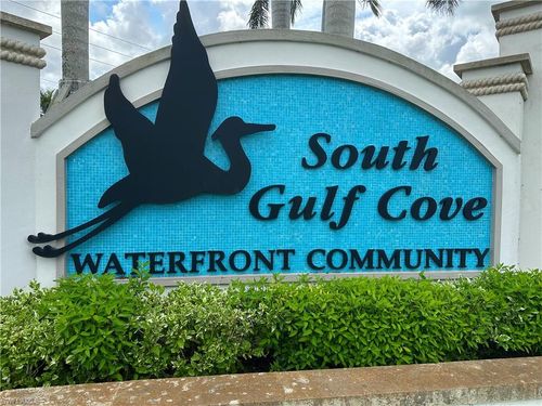 15440 Greenwood Ave, Port Charlotte, FL, 33981-4216 | Card Image