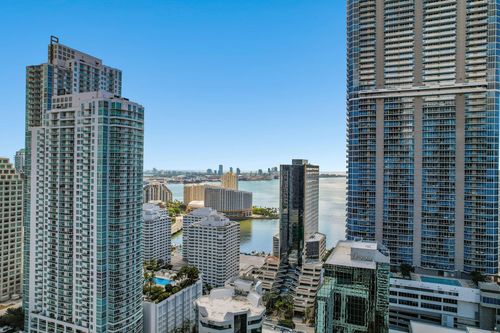 apt-2302-1050 Brickell Ave, Miami, FL, 33131-3909 | Card Image