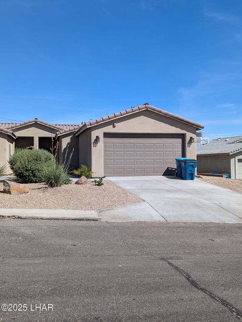 102-3010 Winterhaven Dr, Lake Havasu City, AZ, 86404-3395 | Card Image
