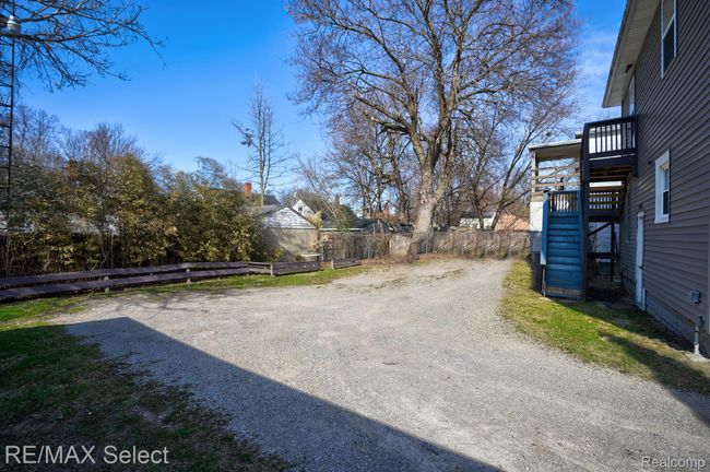 738 W Atherton Rd, Home with 0 bedrooms, 2 bathrooms and null parking in Flint MI | Image 13
