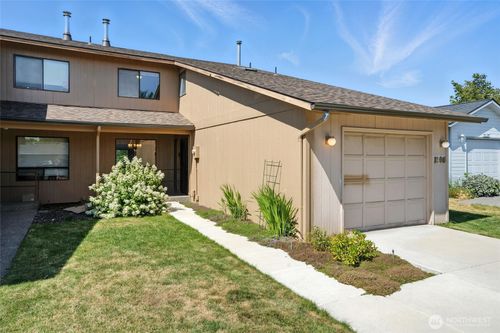 1204 Lancer Dr, Walla Walla, WA, 99362-9274 | Card Image