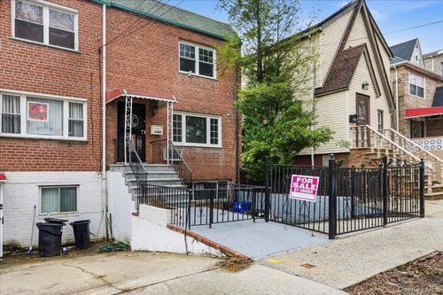 1260 Adee Ave, Bronx, NY, 10469-5137 | Card Image
