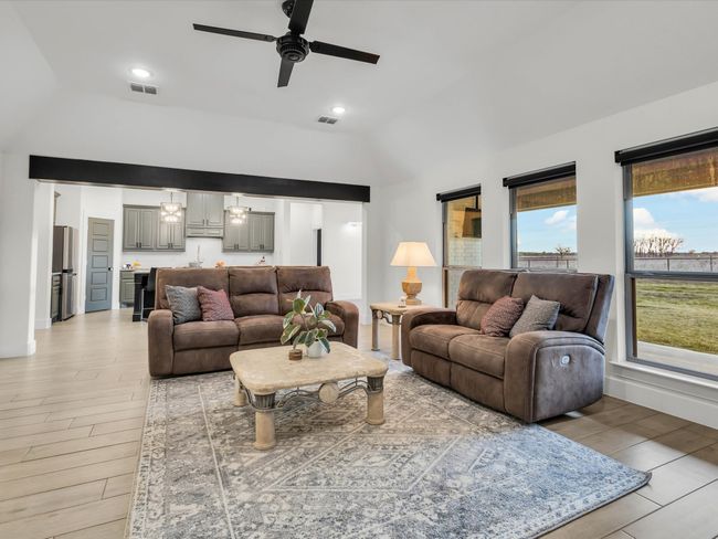 1314 Oliver Creek Ln, House other with 4 bedrooms, 2 bathrooms and null parking in Justin TX | Image 8