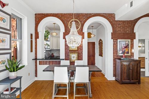 8 Academy Ct, Pennington, NJ, 08534-2832 | Card Image