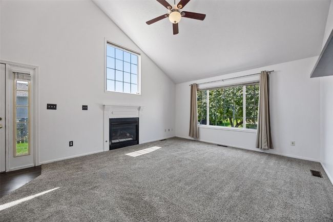1167 74 Th St Ne, Condo with 2 bedrooms, 3 bathrooms and null parking in Cedar Rapids IA | Image 6