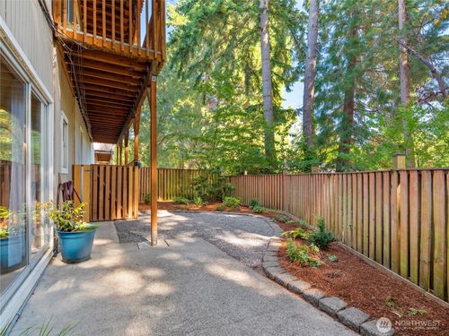 apt-108-465 Winslow Way E, Bainbridge Island, WA, 98110-2477 | Card Image