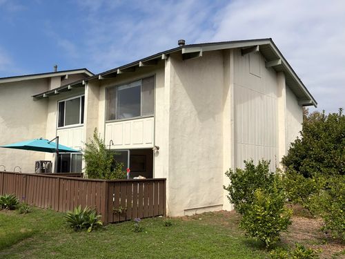 562 Mills Way, Goleta, CA, 93117-4019 | Card Image