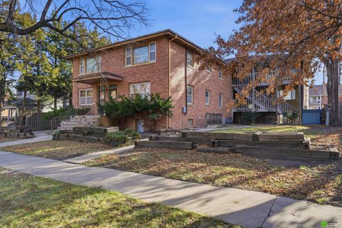 1025 E St, Lincoln, NE, 68508-3582 | Card Image