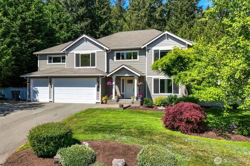 10362 Capistrano Pl Ne, Poulsbo, WA, 98370-6924 | Card Image