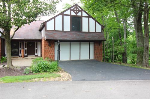 102 Trailside Dr, Sewickley, PA, 15143-8931 | Card Image