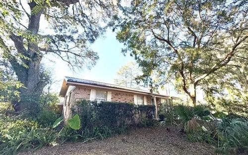 840 Nw Turner Ave, Lake City, FL, 32055-8301 | Card Image