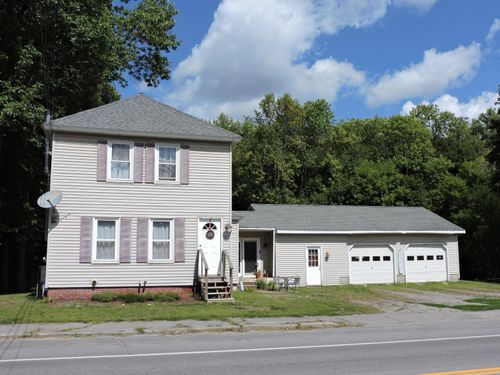 17 Baker Street, Clinton, ME, 04927 | Card Image