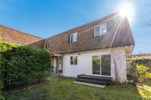 3-9 Buttertubs Dr, Nanaimo, BC, V9R3X8 | Card Image