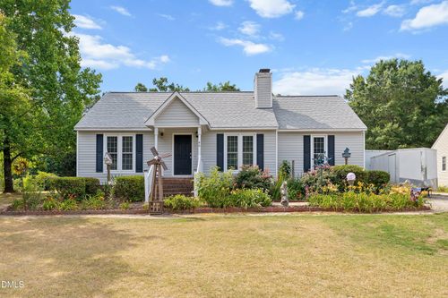 46 Richmond Dr, Archer Lodge, NC, 27527-7676 | Card Image