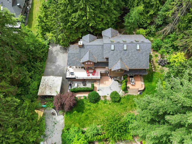 27714 Aspen Pl, House other with 5 bedrooms, 5 bathrooms and 8 parking in Maple Ridge BC | Image 38